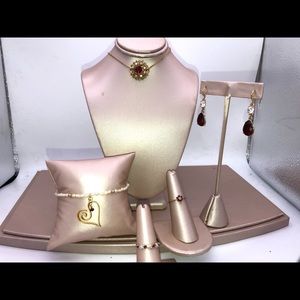 Rubies and Diamonds on Gold bundle